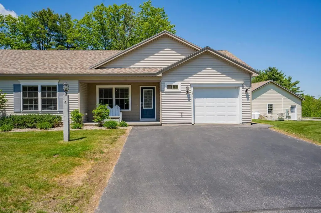 6 Berry Lane Biddeford ME 04005