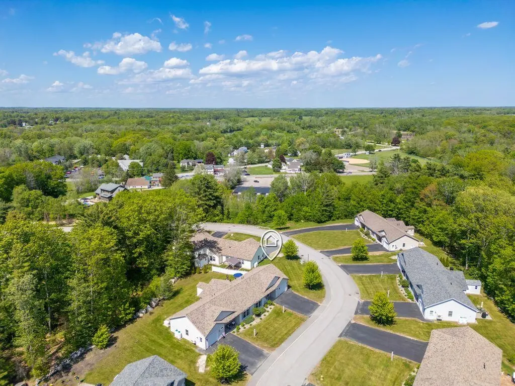 6 Berry Lane Biddeford ME 04005