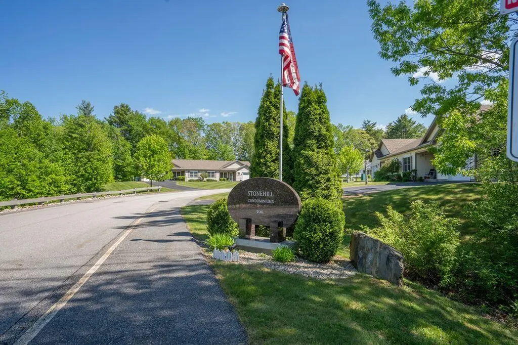 6 Berry Lane Biddeford ME 04005