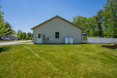 6 Berry Lane Biddeford ME 04005