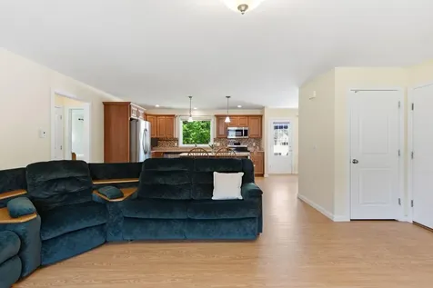 6 Berry Lane Biddeford ME 04005