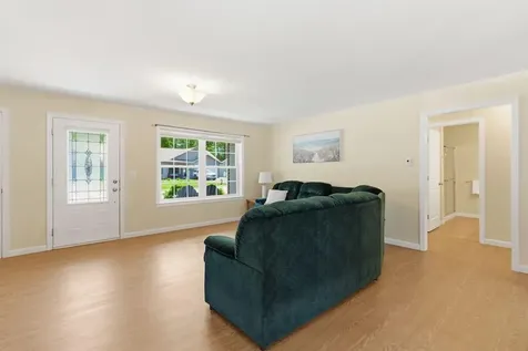 6 Berry Lane Biddeford ME 04005