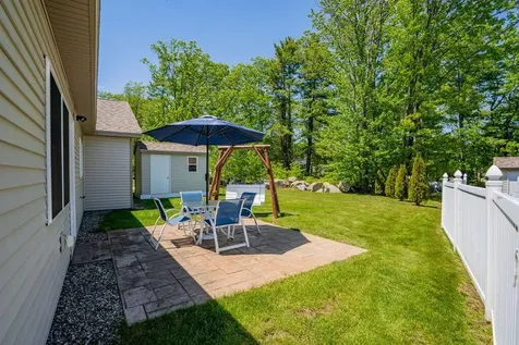 6 Berry Lane Biddeford ME 04005