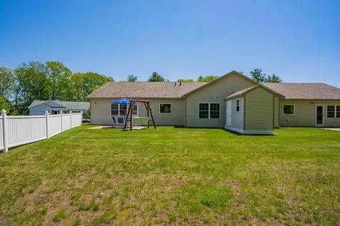 6 Berry Lane Biddeford ME 04005
