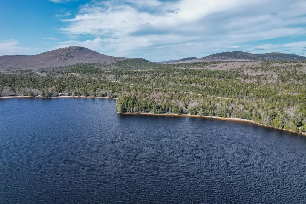 98 Beavers Road Sullivan ME 04664