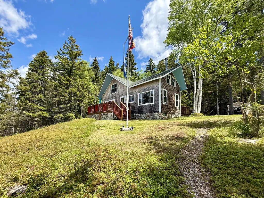 34 Deep Cove Road Eastport ME 04631