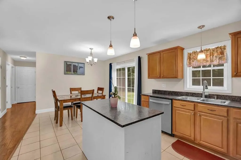 25 Ryder Drive Sidney ME 04330