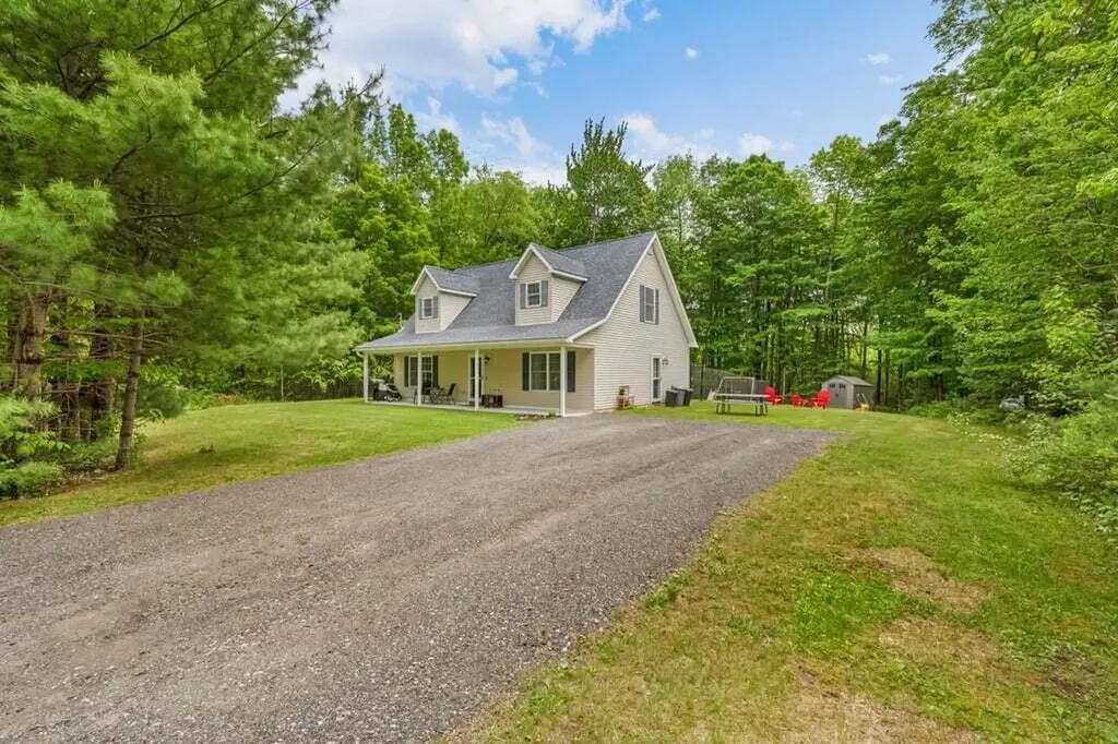 25 Ryder Drive Sidney ME 04330