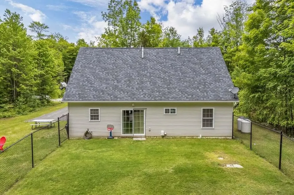 25 Ryder Drive Sidney ME 04330