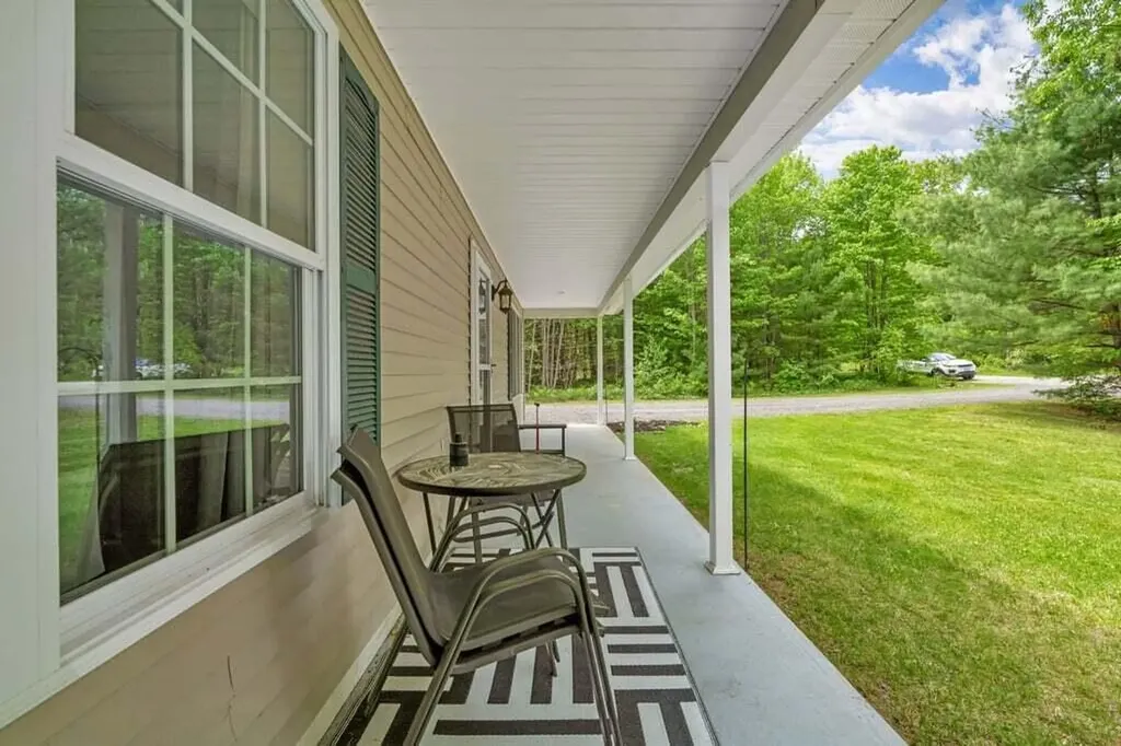 25 Ryder Drive Sidney ME 04330