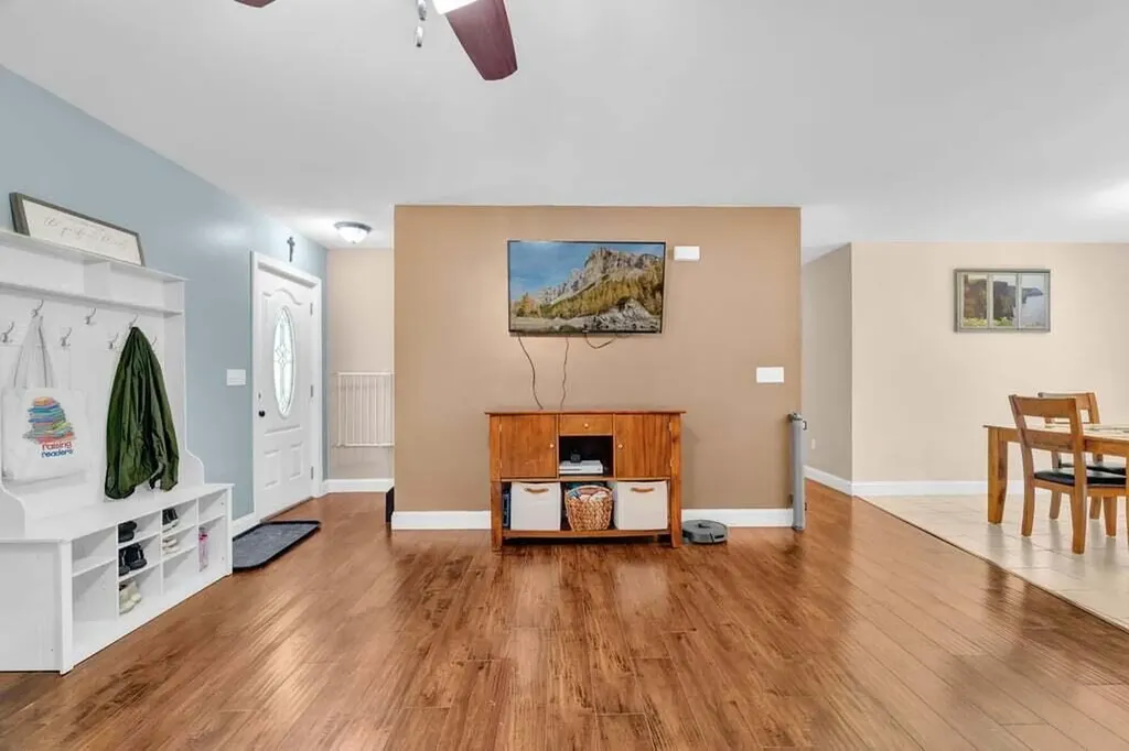 25 Ryder Drive Sidney ME 04330