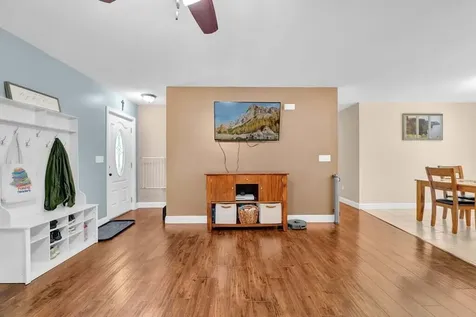 25 Ryder Drive Sidney ME 04330