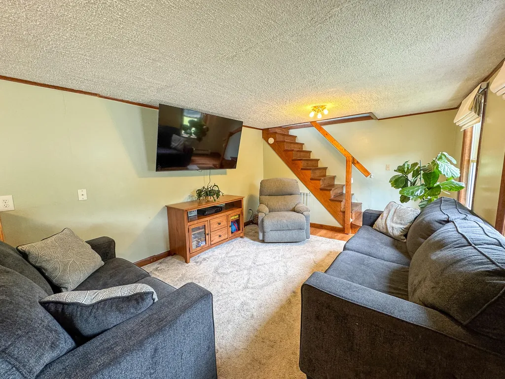16 Hyde Road Jay ME 04239