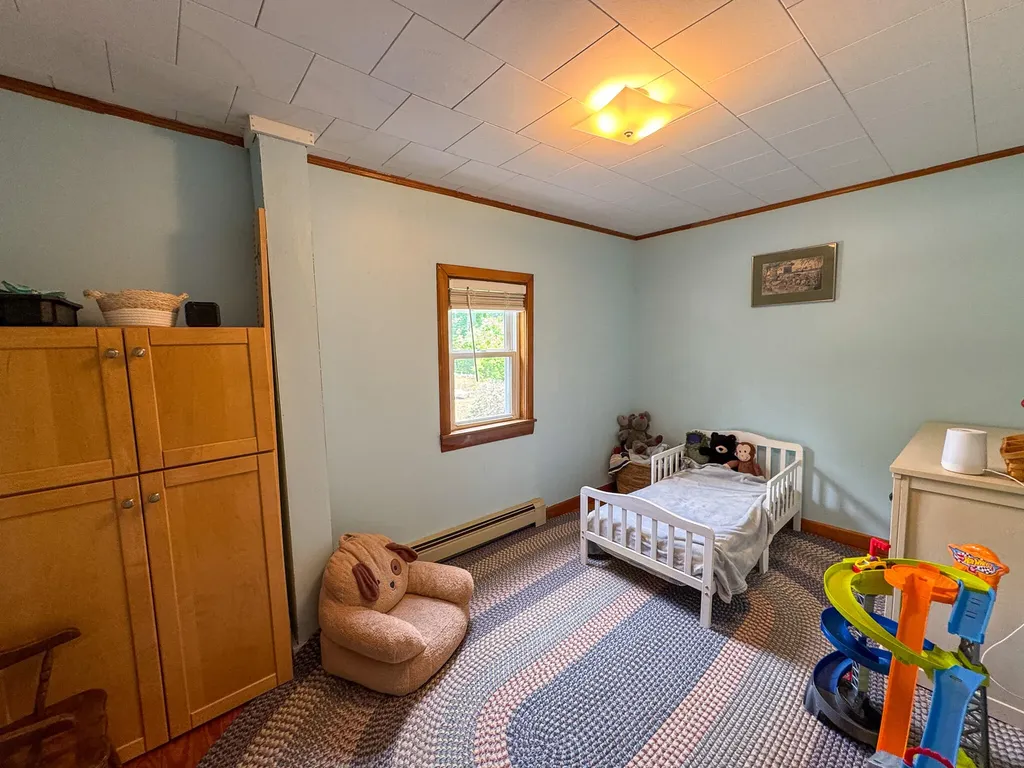 16 Hyde Road Jay ME 04239