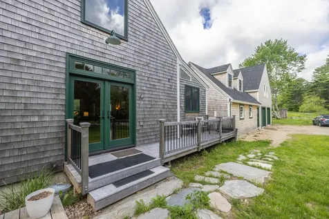 8 Simon Road Waldoboro ME 04572
