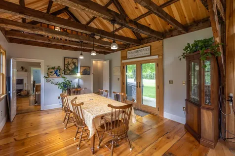 8 Simon Road Waldoboro ME 04572