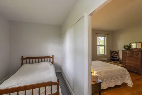 8 Simon Road Waldoboro ME 04572