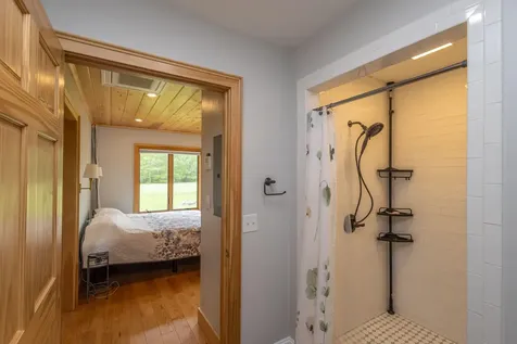 8 Simon Road Waldoboro ME 04572