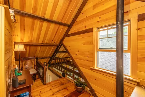 8 Simon Road Waldoboro ME 04572