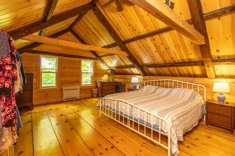 8 Simon Road Waldoboro ME 04572
