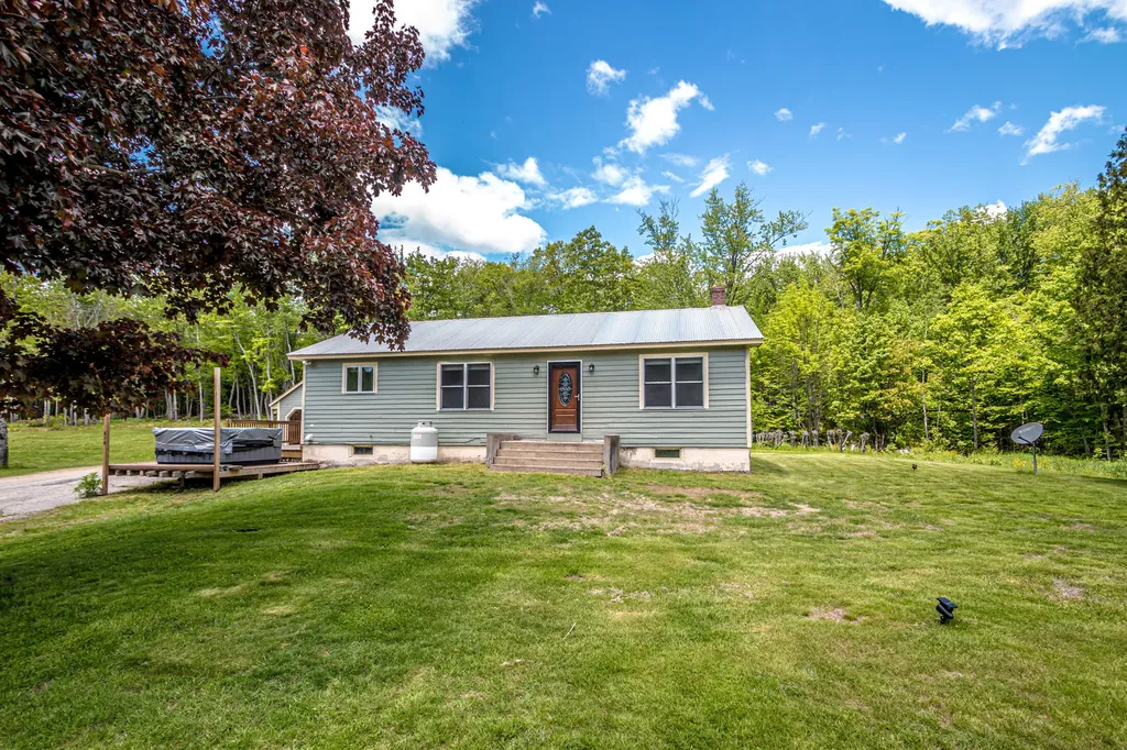 518 W Fryeburg Road Fryeburg ME 04037