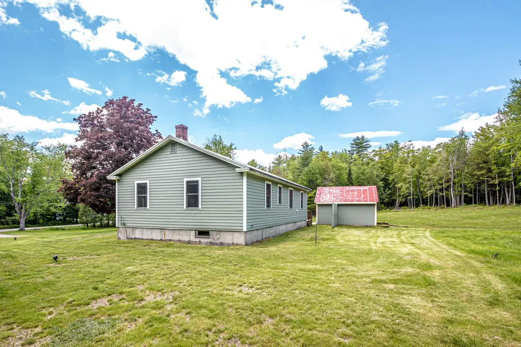 518 W Fryeburg Road Fryeburg ME 04037