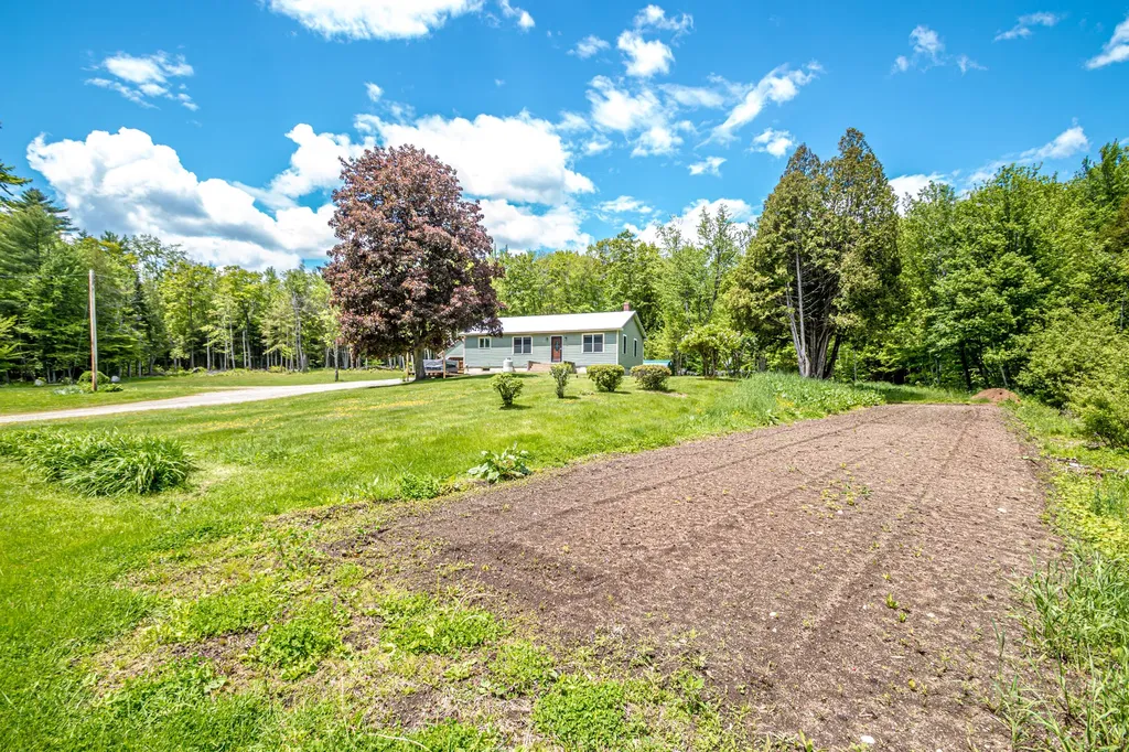 518 W Fryeburg Road Fryeburg ME 04037