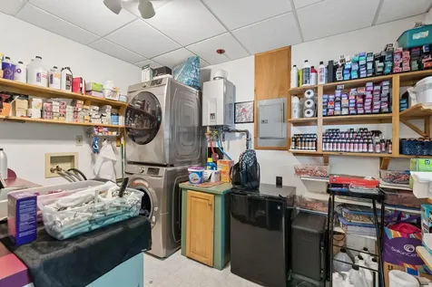 664 Maine Avenue Farmingdale ME 04344