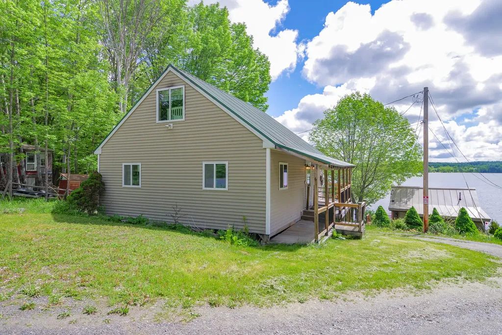 6 Blue Heron Lane Winslow ME 04901