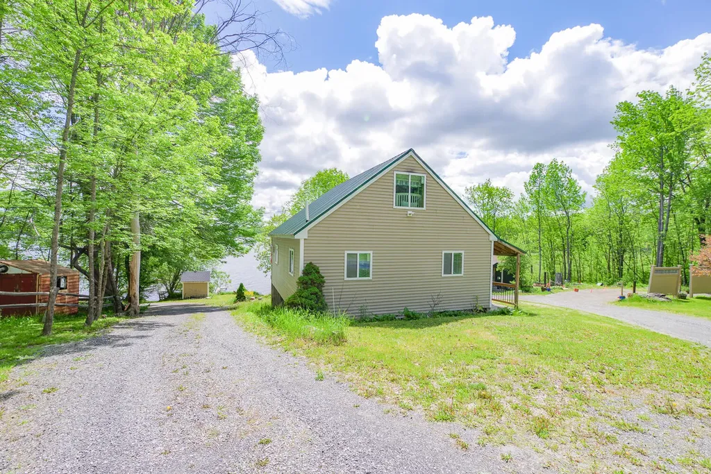 6 Blue Heron Lane Winslow ME 04901