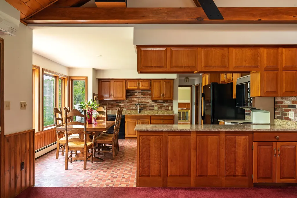 213 Fiddlers Reach Road Phippsburg ME 04562
