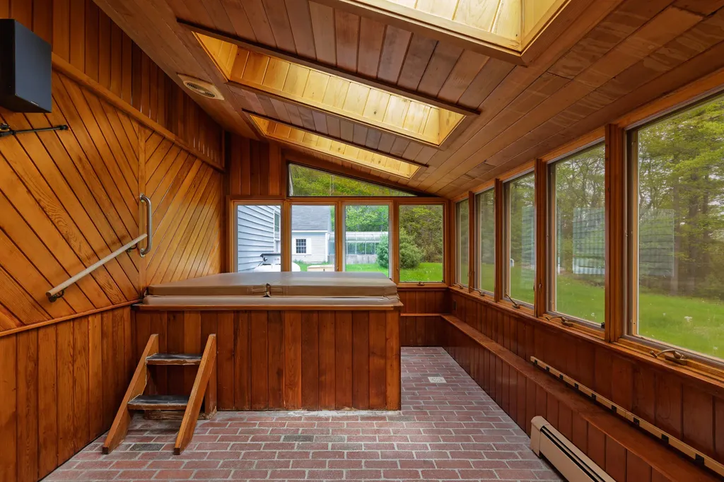 213 Fiddlers Reach Road Phippsburg ME 04562