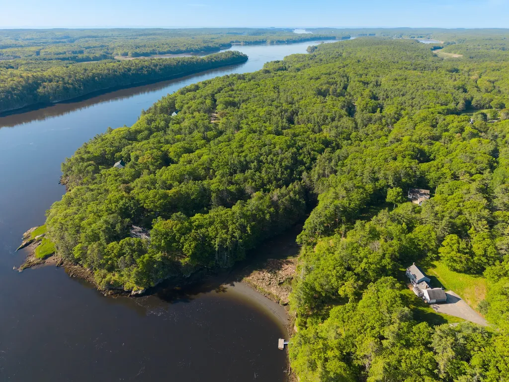 213 Fiddlers Reach Road Phippsburg ME 04562