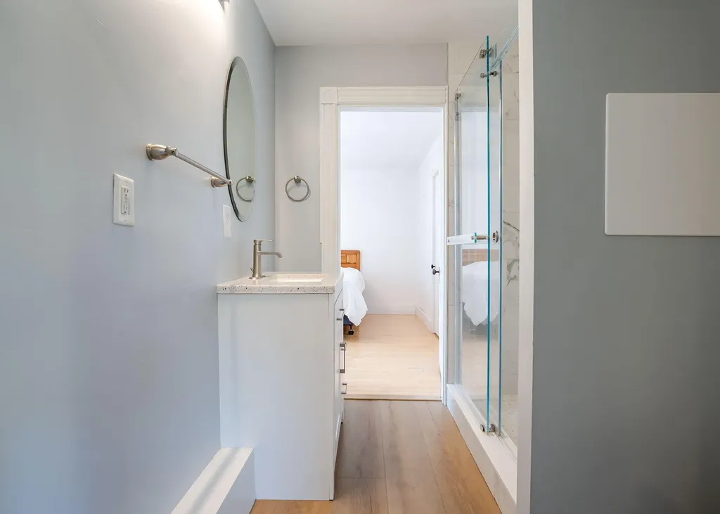 32 Clemons Street South Portland ME 04106