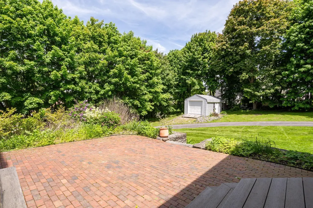 32 Clemons Street South Portland ME 04106