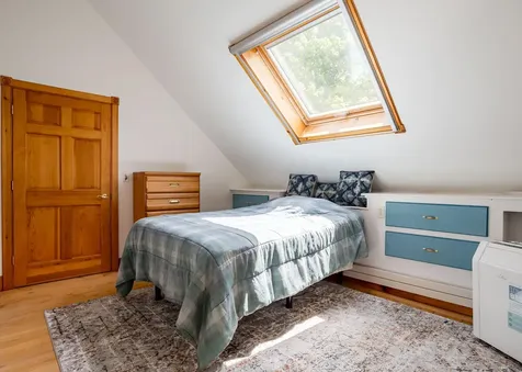 32 Clemons Street South Portland ME 04106