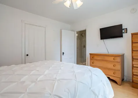 32 Clemons Street South Portland ME 04106