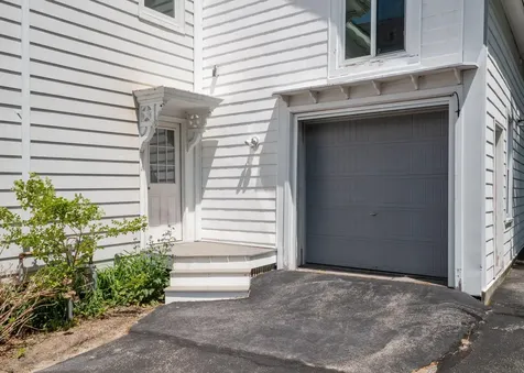 32 Clemons Street South Portland ME 04106