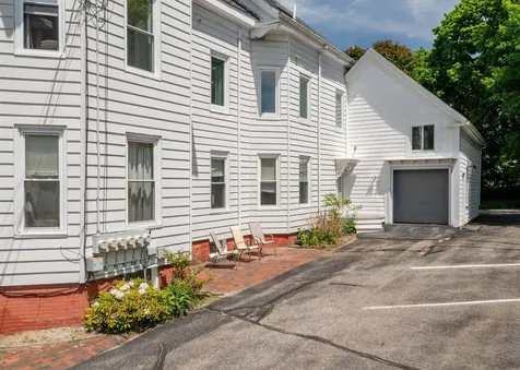 32 Clemons Street South Portland ME 04106