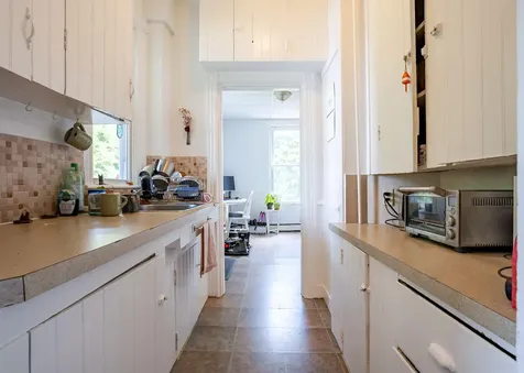 32 Clemons Street South Portland ME 04106