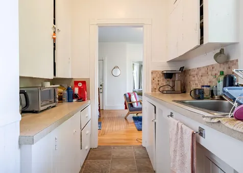 32 Clemons Street South Portland ME 04106