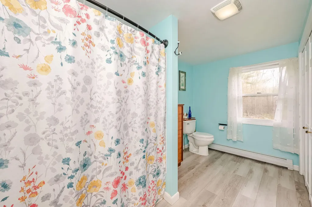29 Richardson Road Limington ME 04049