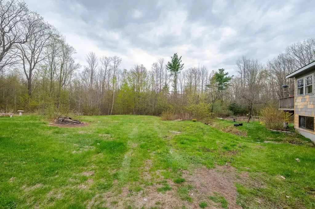 29 Richardson Road Limington ME 04049