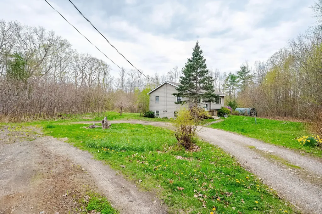 29 Richardson Road Limington ME 04049