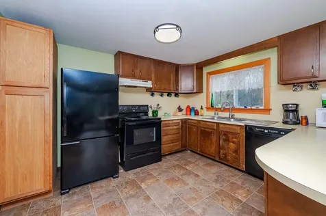 29 Richardson Road Limington ME 04049