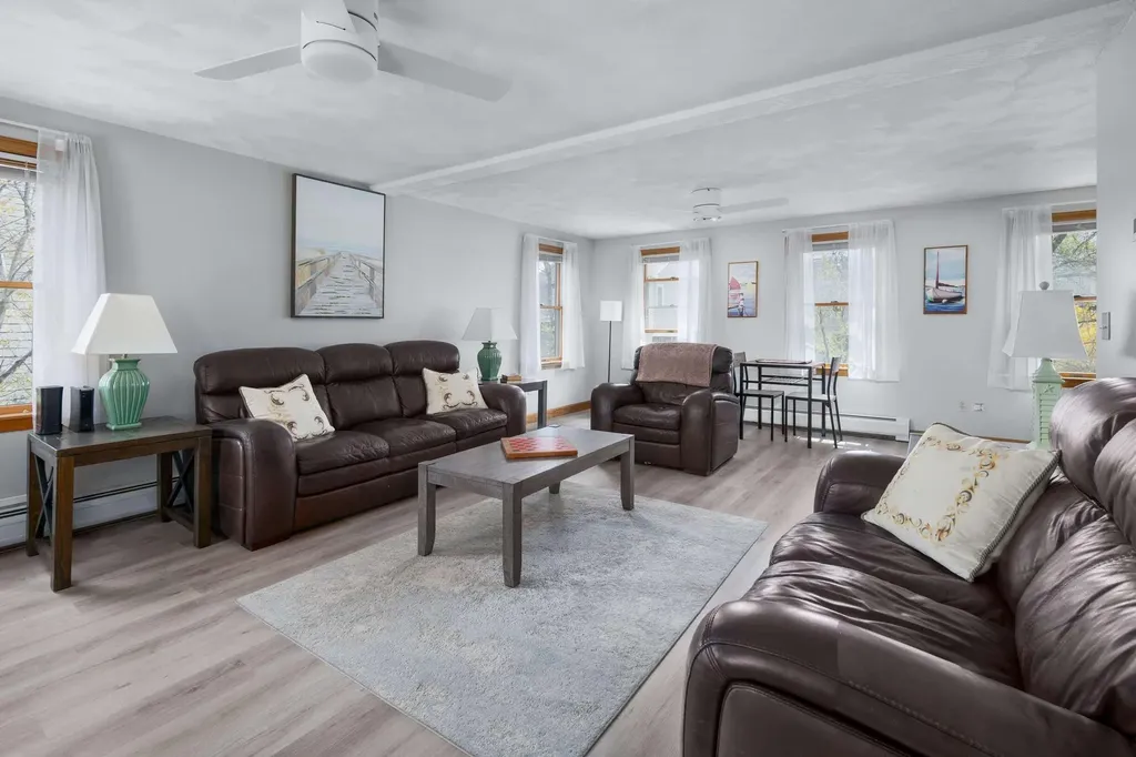 31 Highland Avenue York ME 03909