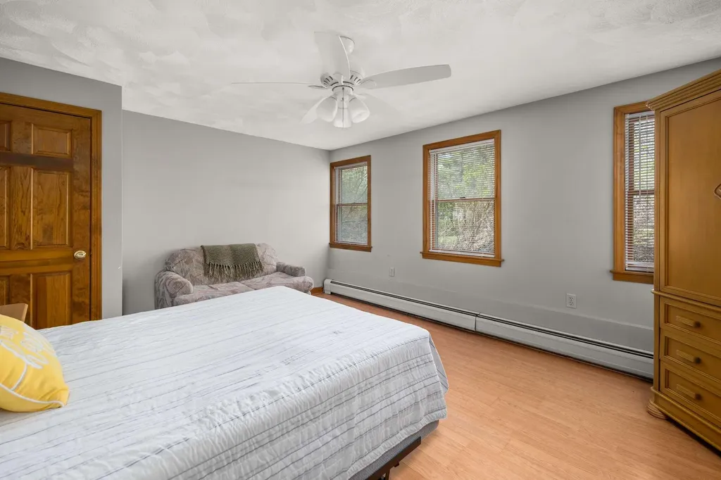 31 Highland Avenue York ME 03909