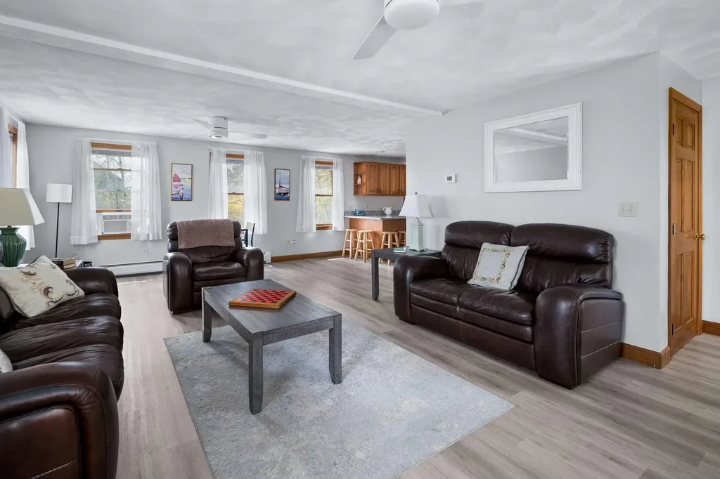 31 Highland Avenue York ME 03909