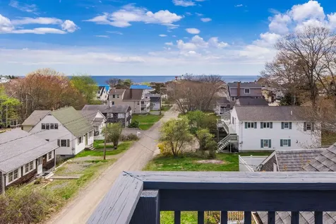 31 Highland Avenue York ME 03909