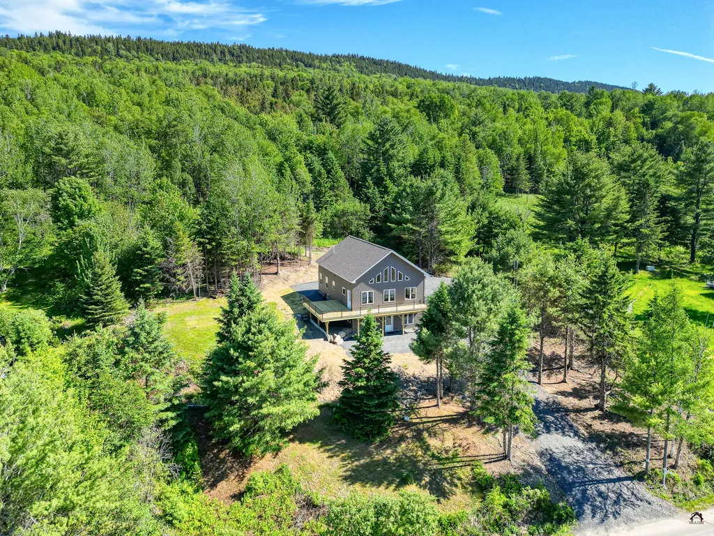 4046 Rockwood Road Rockwood T1 R1 Nbkp ME 04478
